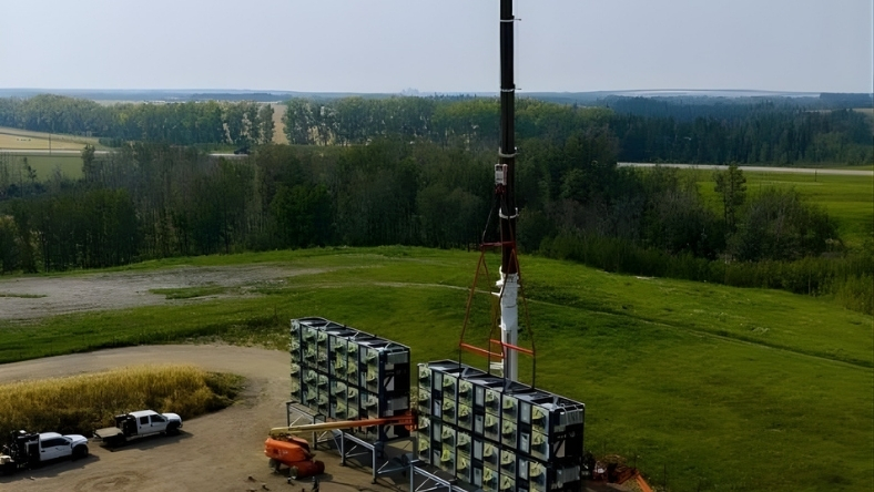 Modular direct air capture units installed at large outdoor facility